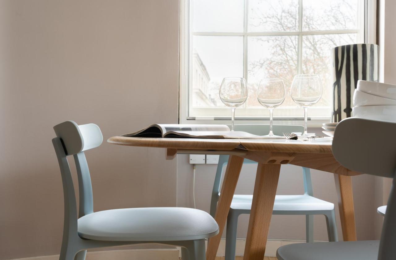 The Holland Park Escape - Modern & Central 2Bdr Flat London Bagian luar foto